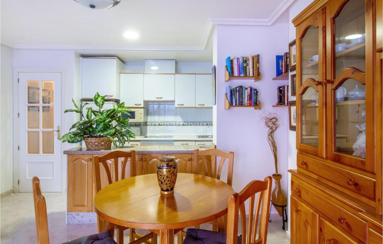 Awesome Apartment In Santa Pola With Kitchenette Eksteriør bilde